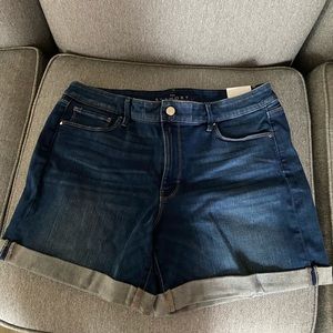 NWT White House Black Market Shorts